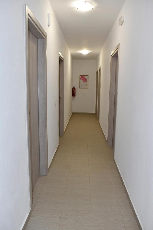 Giorgos-Fenia Apartments Paralía Buitenkant foto